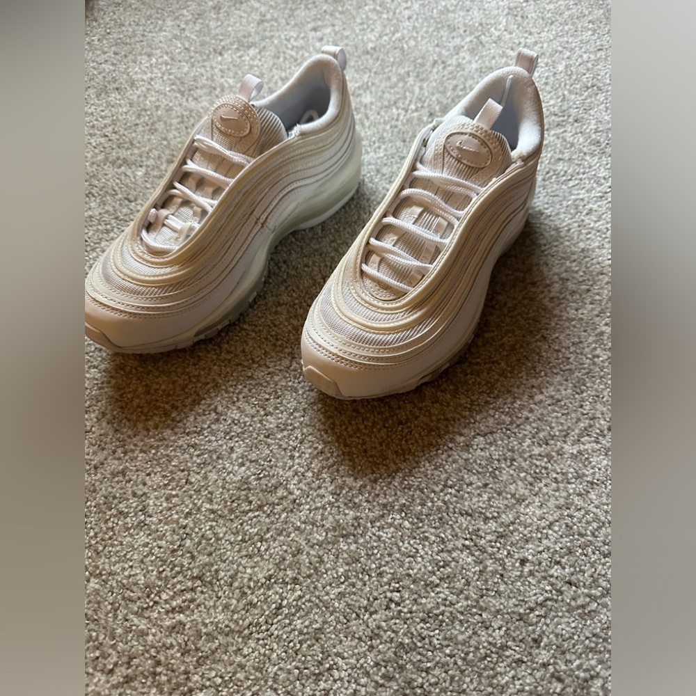 Women’s Nike Air Max 97 Pure Platinum white Size 8